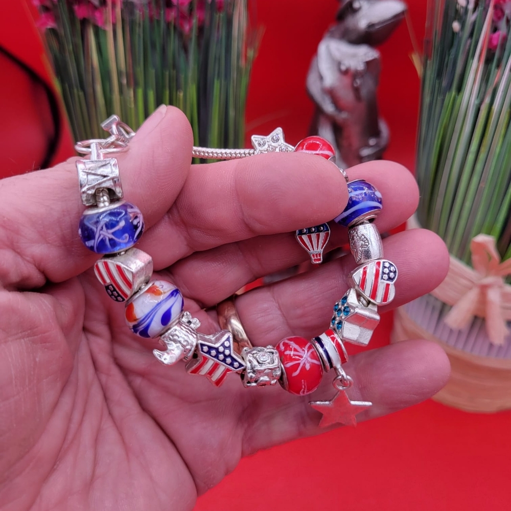 Bracelet - Picture 3 of 5